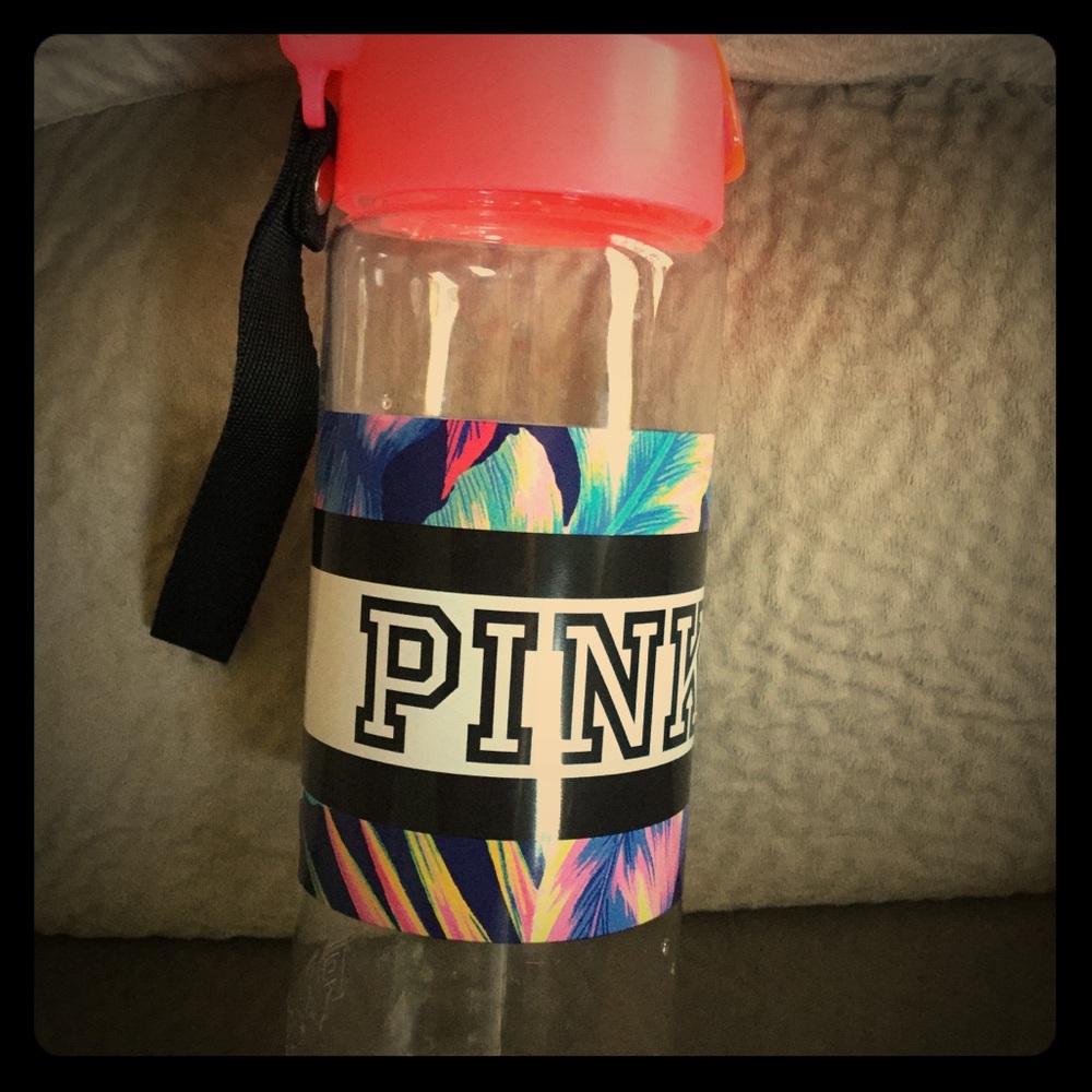 Sports bottle